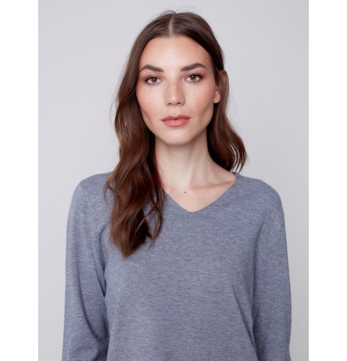 Basic V-Neck Sweater - Gray